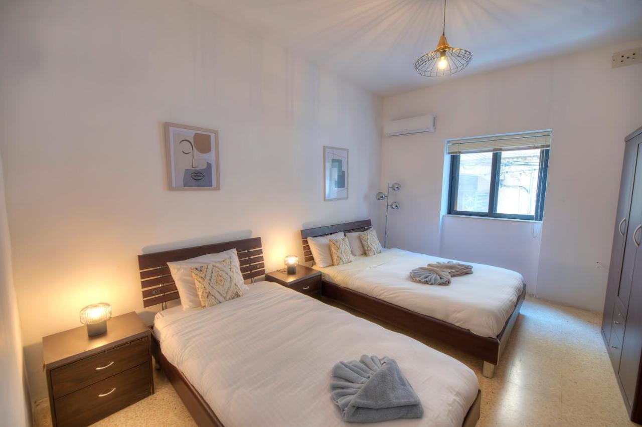 Enormous 3Bedrooms Seafront With Balcony Pdeh1-1 Sliema Esterno foto