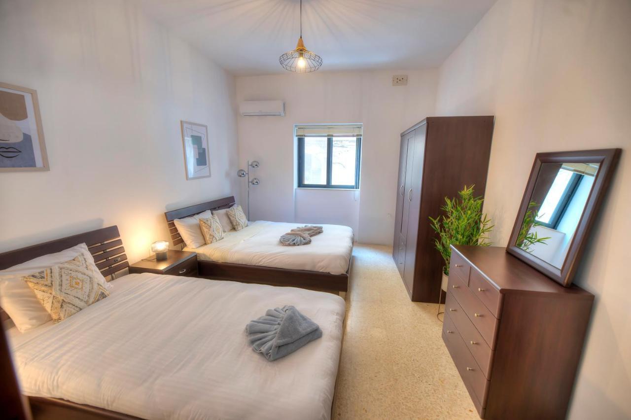 Enormous 3Bedrooms Seafront With Balcony Pdeh1-1 Sliema Esterno foto